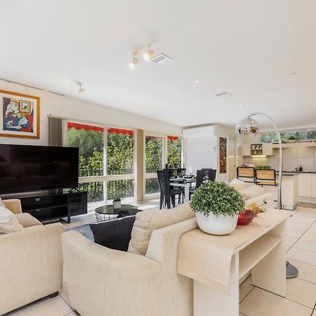 Yarralumla Sunny&Open&Comfy 3B&2B Home Near By A Lake And Shopping Centre Exterior photo