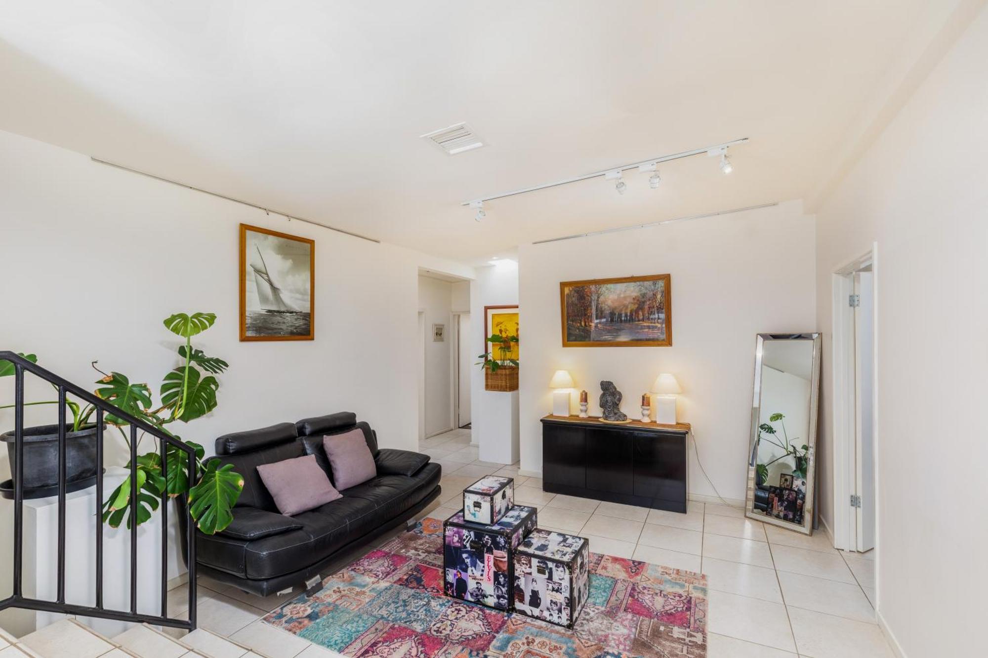 Yarralumla Sunny&Open&Comfy 3B&2B Home Near By A Lake And Shopping Centre Exterior photo