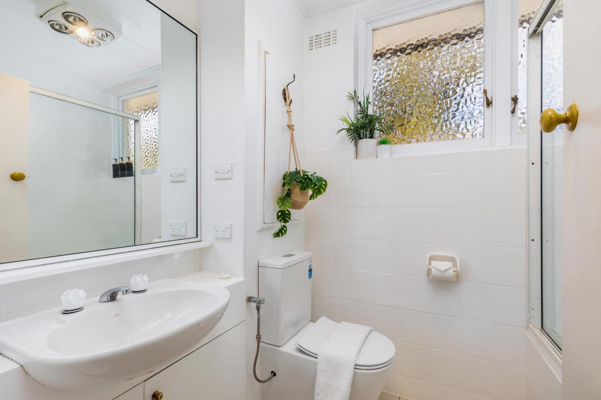 Yarralumla Sunny&Open&Comfy 3B&2B Home Near By A Lake And Shopping Centre Exterior photo